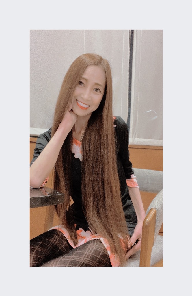 【インフルエンサー】naomi